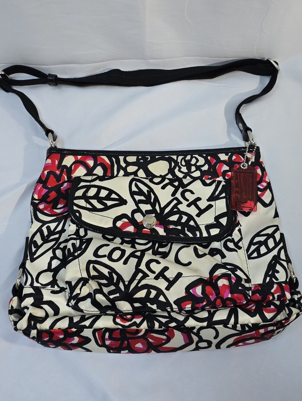 Coach Poppy Daisy Floral Graffiti Crossbody F16864